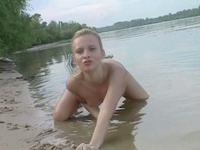 Jena : This teen loves posing naked outdoors : sex scene #2
